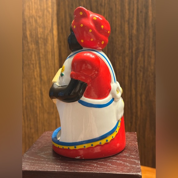 Vibrant Americana figure for scrubber storage, Beale Street Memphis - Picture 4 of 10